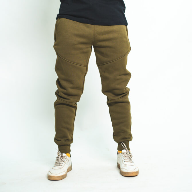 hills and clouds signature joggers(Army Green)