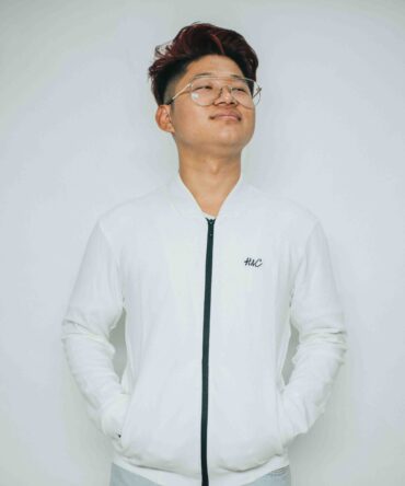 Hills And Clouds Unisex Jumper Jacket (White)